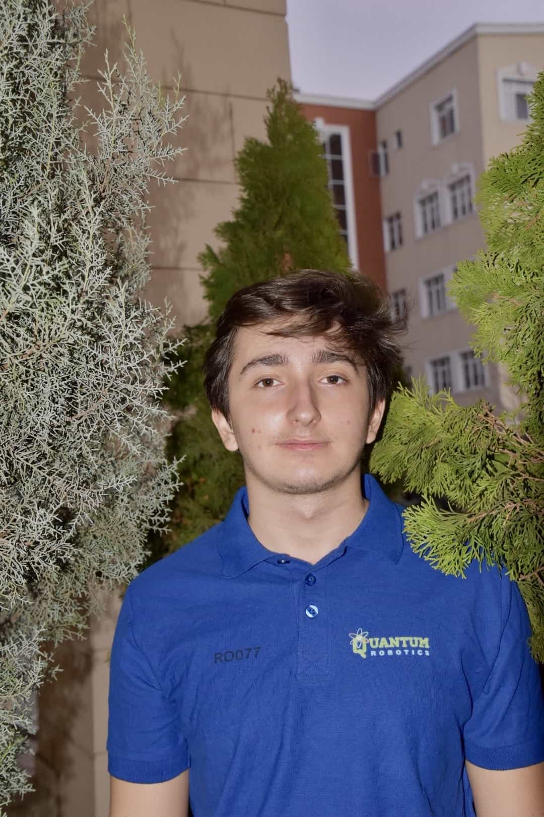 Quantum-Robotics-FTC-FIRST-competiton-team-members-Rares-Balasescu